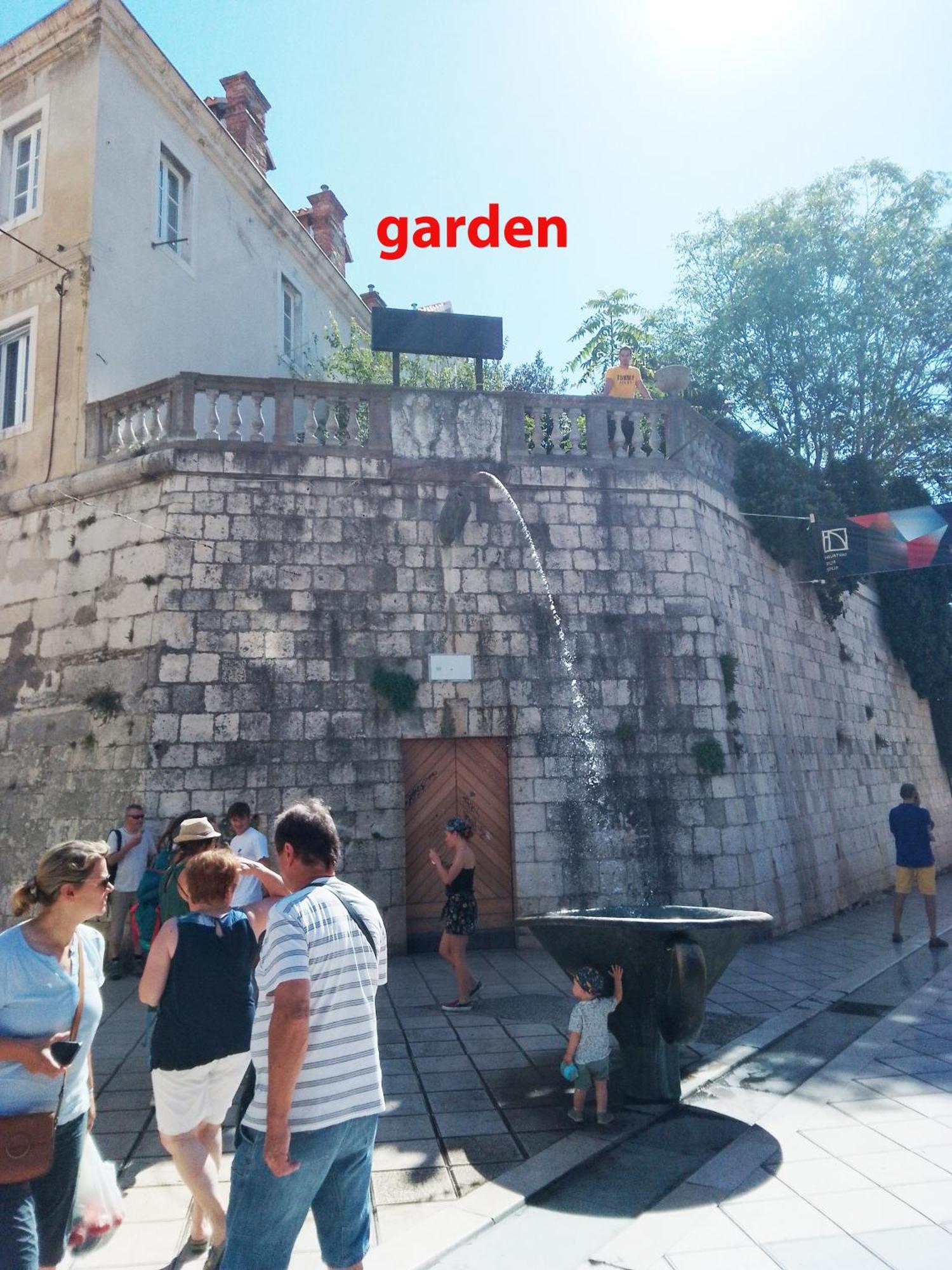 Garden In The Center Daire Split Dış mekan fotoğraf